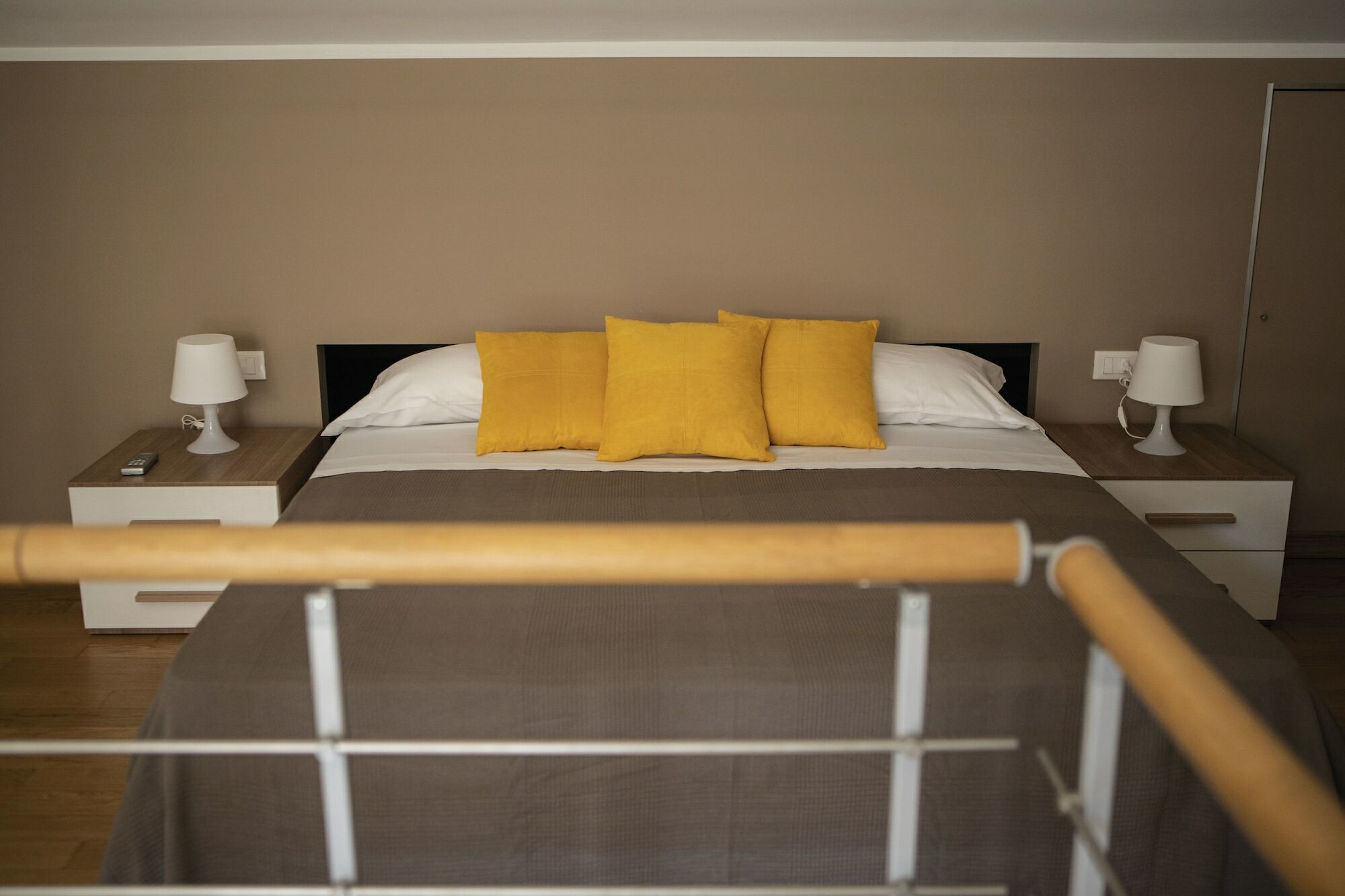 Cort'E Apartment คาตาเนีย ภายนอก รูปภาพ